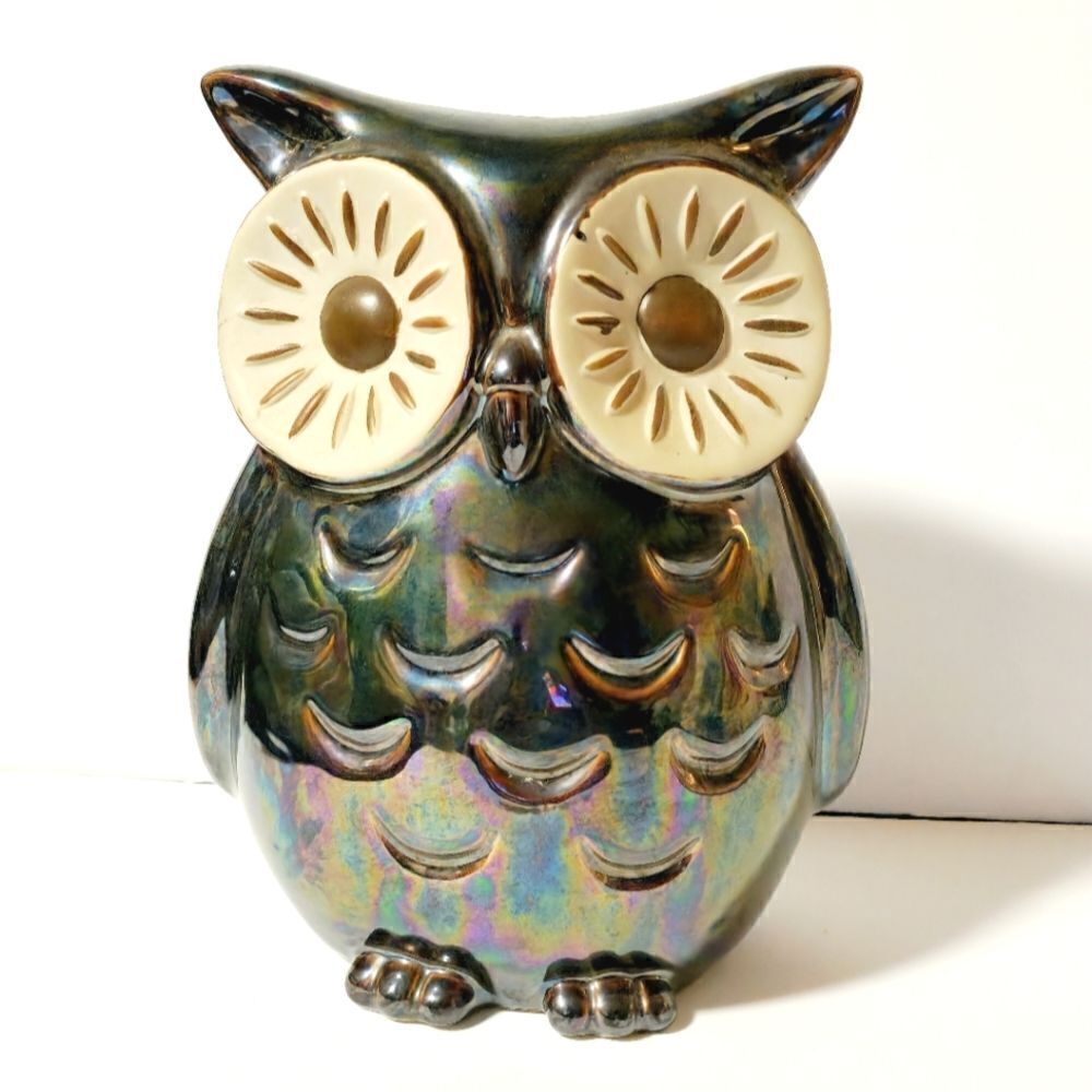 Ceramic irradescent owl decor